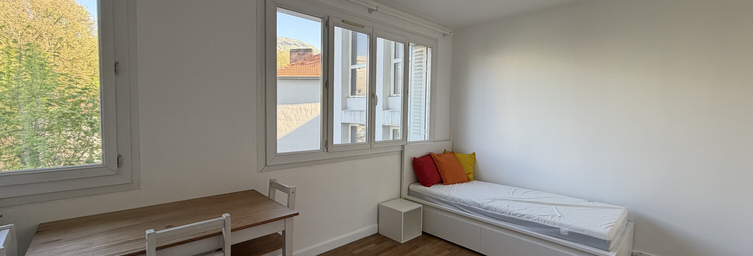 Appartement 1 Pièce 23 m² à louer à Grenoble (38000)