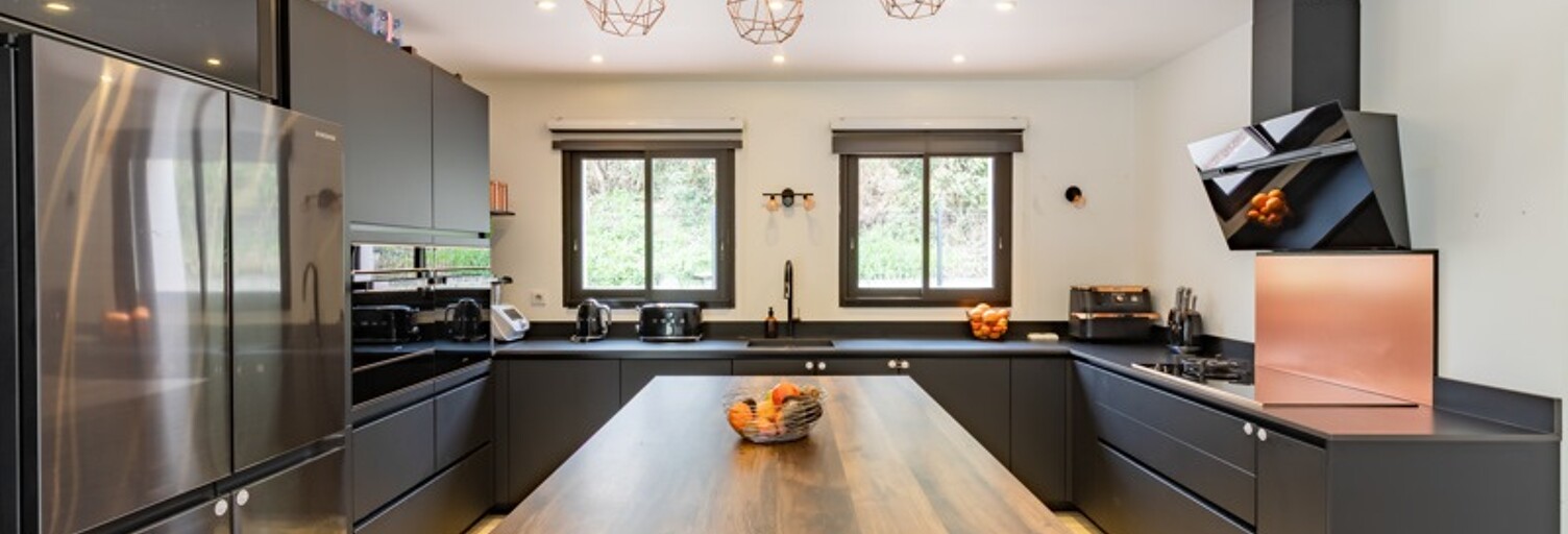 Maison 5 Pièces 178 m² à vendre à Les Pujols (09100)