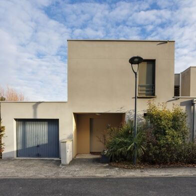 Maison 5 pièces 349000 €