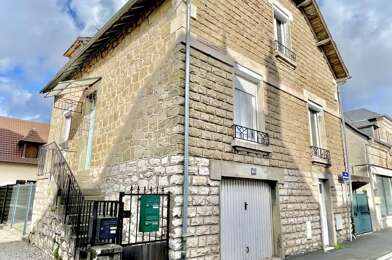 Immeuble  145800 €