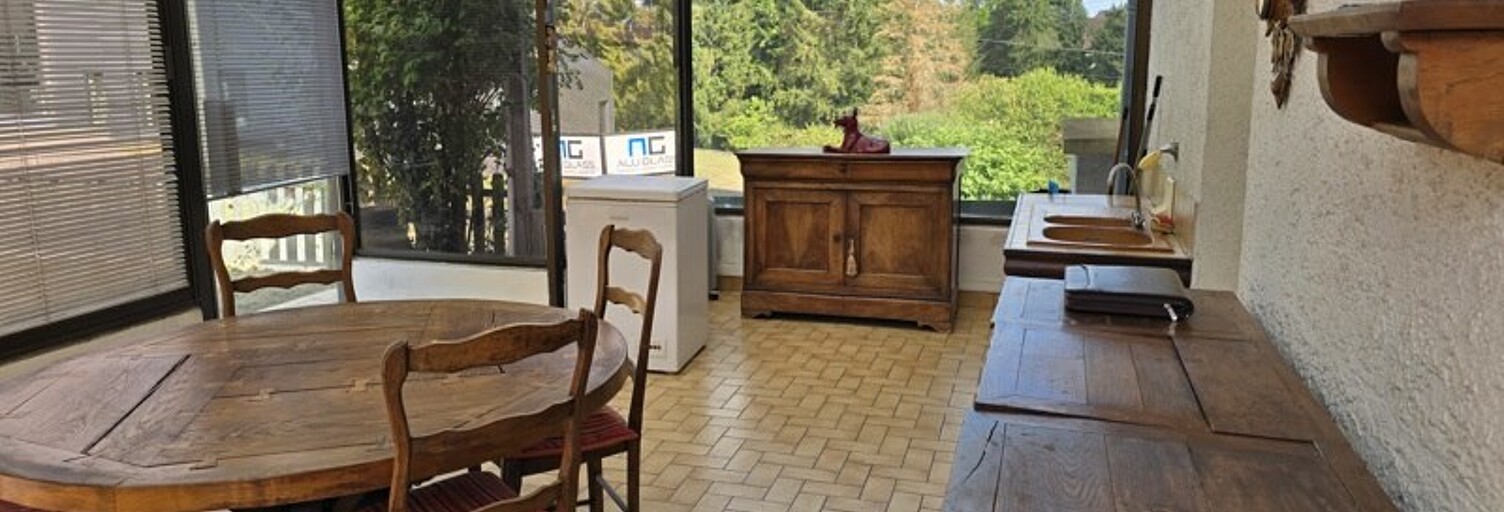 Maison 7 Pièces 161 m² à vendre à Saint-Yrieix-la-Perche (87500)