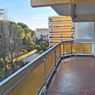 Appartement 3 pièces 200000 €
