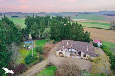 Maison 8 pièces 337900 €