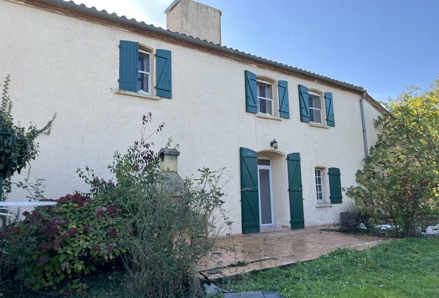 Ferme (tte) de 5 pièces principales — photo 1