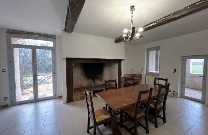 Ferme (tte) de 5 pièces principales — photo 3