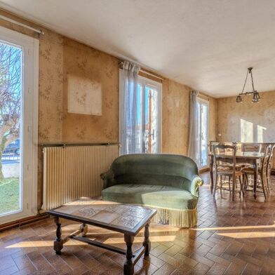 Maison 4 pièces 314160 €