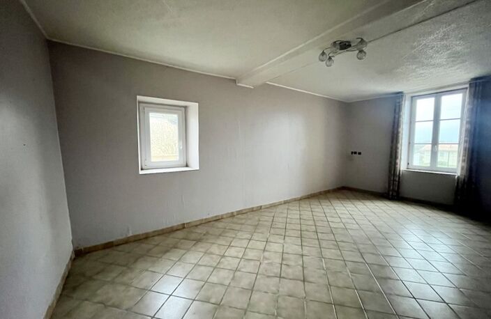 Maison en pierre de 5 pièces principales — photo 4