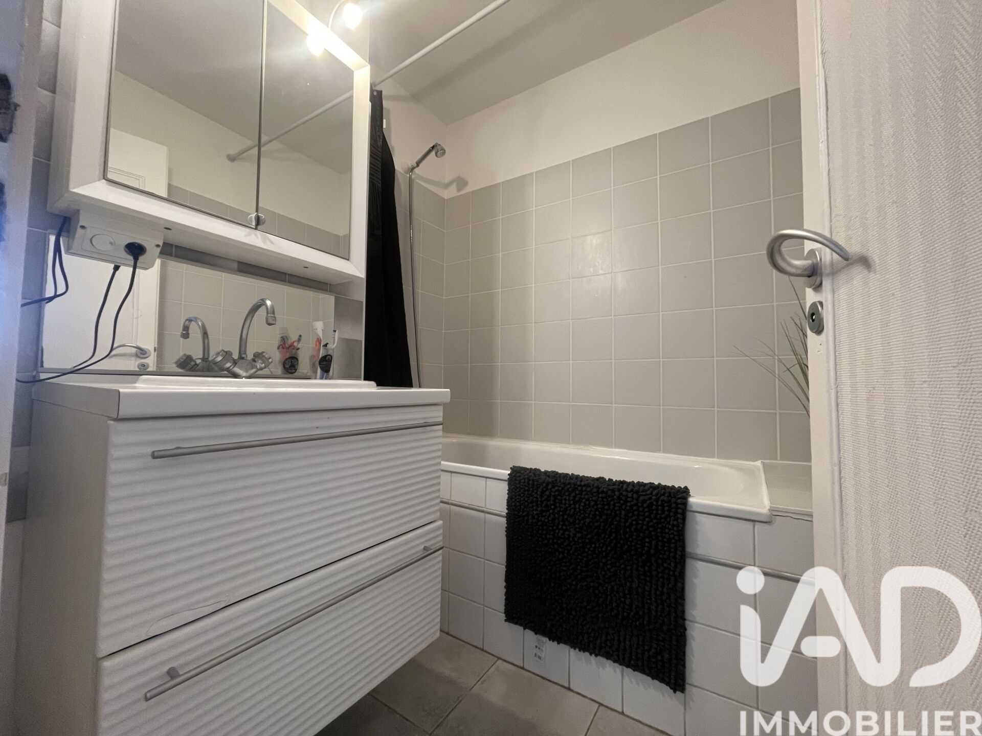Vente Appartement 3 pièces - Photo 3