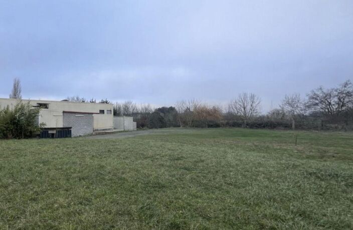 Vente Murs commerciaux 1 800 m&sup2; — photo 3
