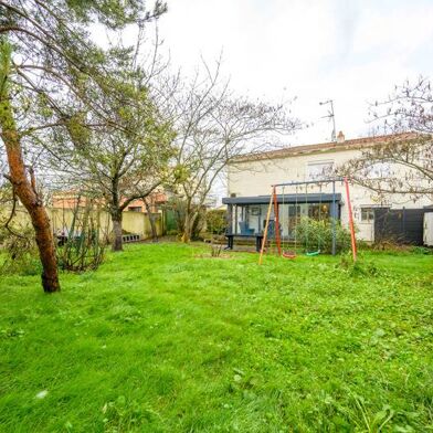 Maison 8 pièces 477750 €