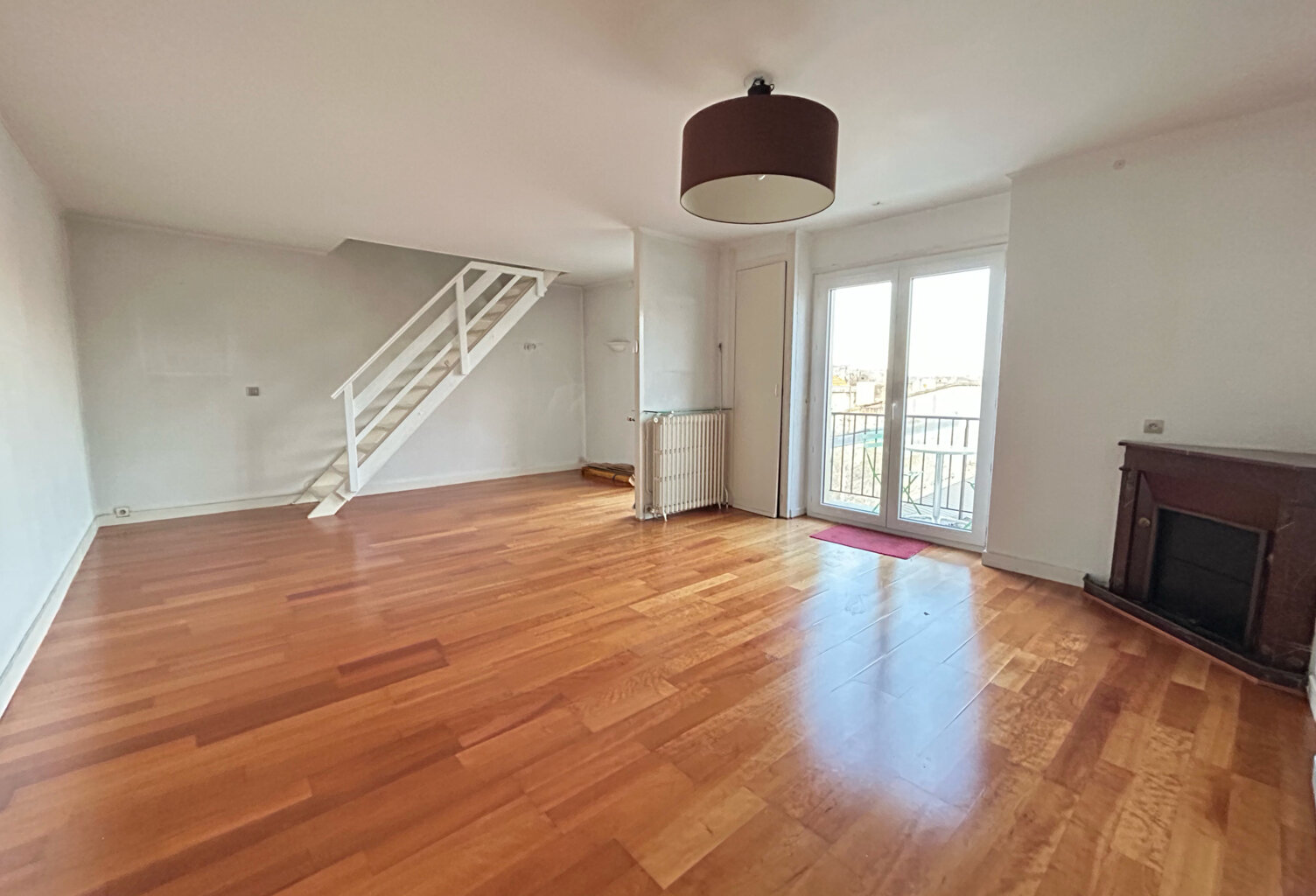 Appartement de 160 m2  - Quartier Nansouty — photo 1