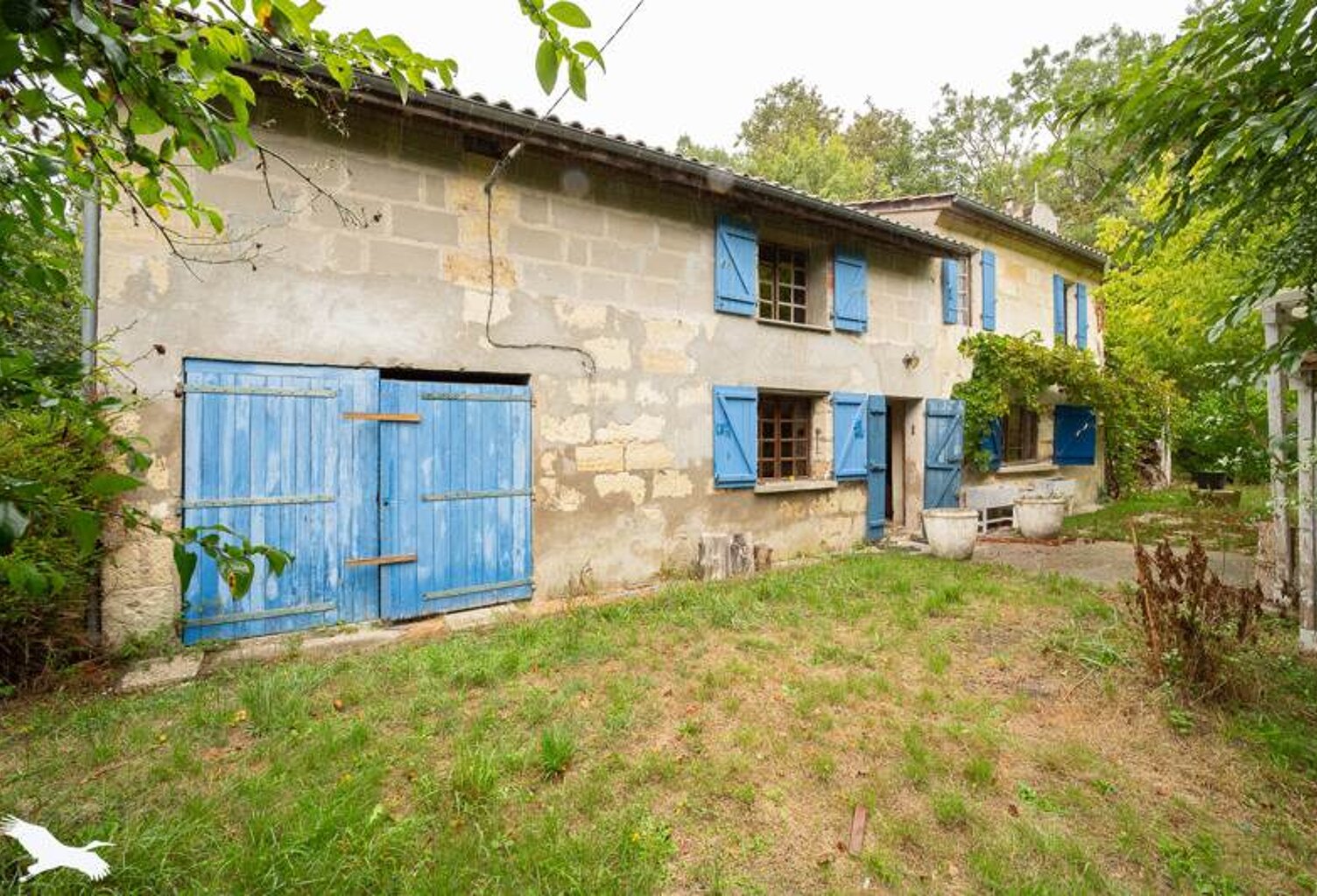 Maison en pierre de 5 pièces principales — photo 1