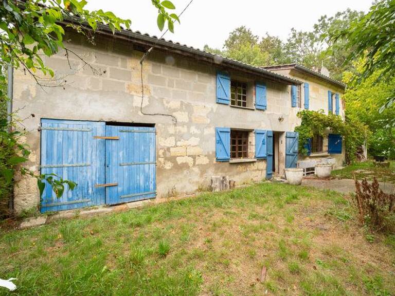 Maison en pierre de 5 pièces principales — photo 1
