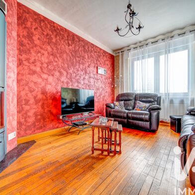 Maison 8 pièces 332000 €