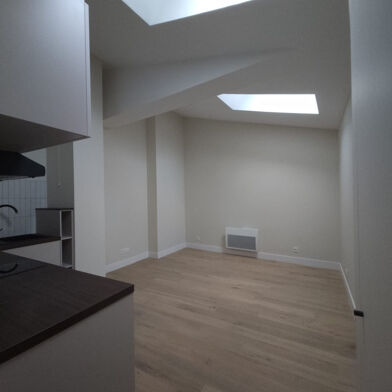 Appartement 2 pièces 700 €