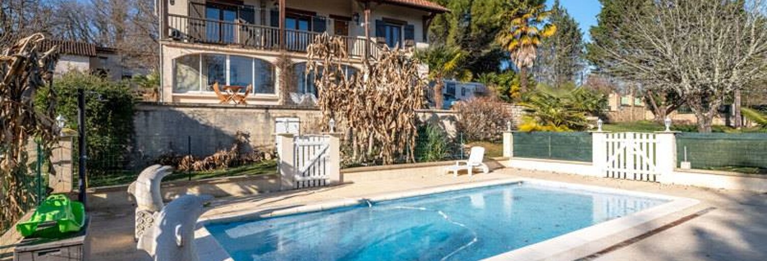 Maison 8 Pièces 190 m² à vendre à Bassillac (24330)