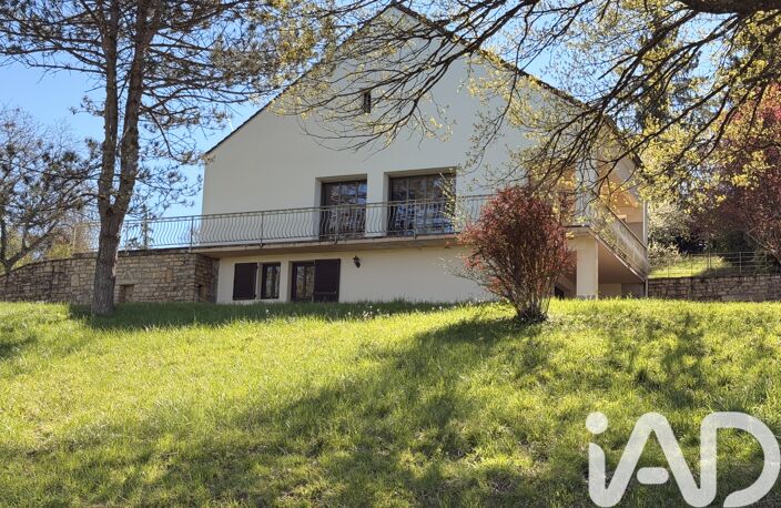 Vente Maison/villa 7 pièces — photo 2