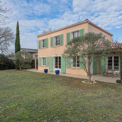 Maison 6 pièces 596000 €