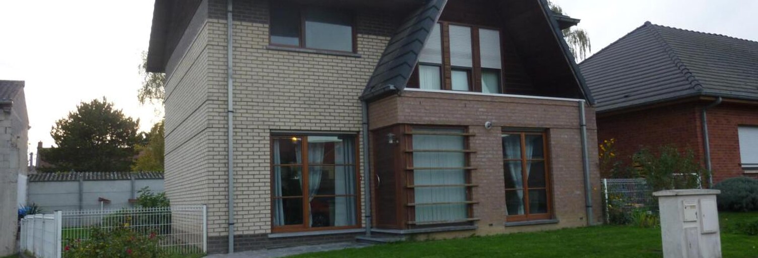 Maison 4 Pièces 115 m² à louer à Neuville-Saint-Rémy (59554)