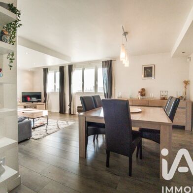 Appartement 4 pièces 285000 €