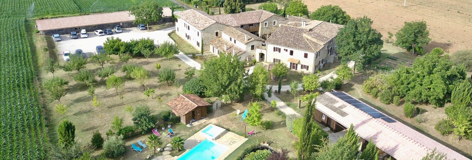 Commerce  1200 m² à vendre à Chabrillan (26400)