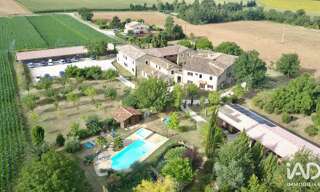 Commerce  1200 m² à vendre à Chabrillan (26400)