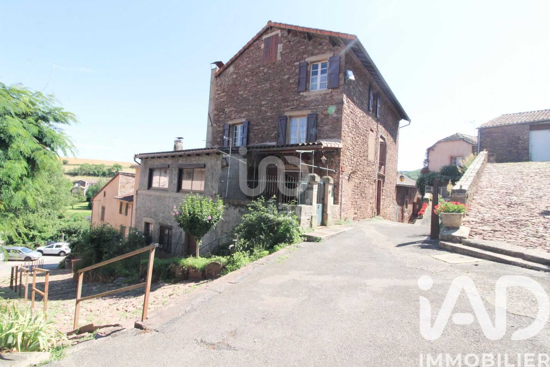 St-Izaire - 160m² - 7p. - 6ch.