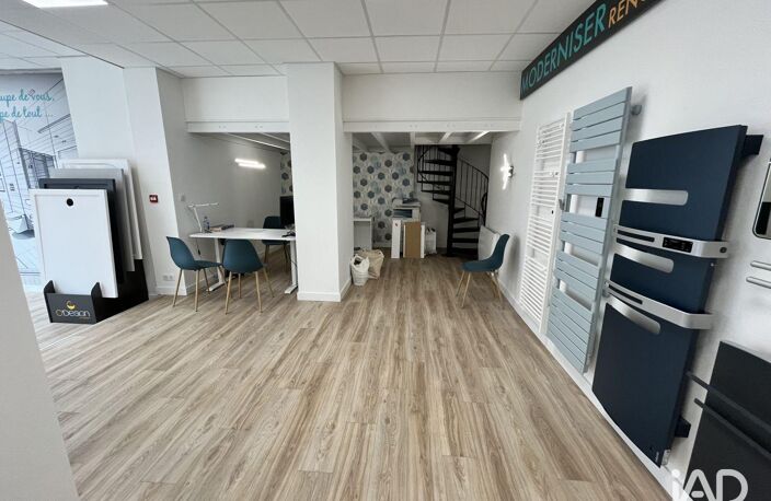 Vente Murs commerciaux 188 m&sup2; — photo 2