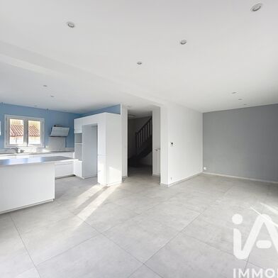 Maison 4 pièces 469900 €