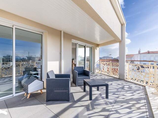 Appartement de 5 pièces principales — photo du bien