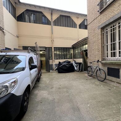 Commerce  475000 €