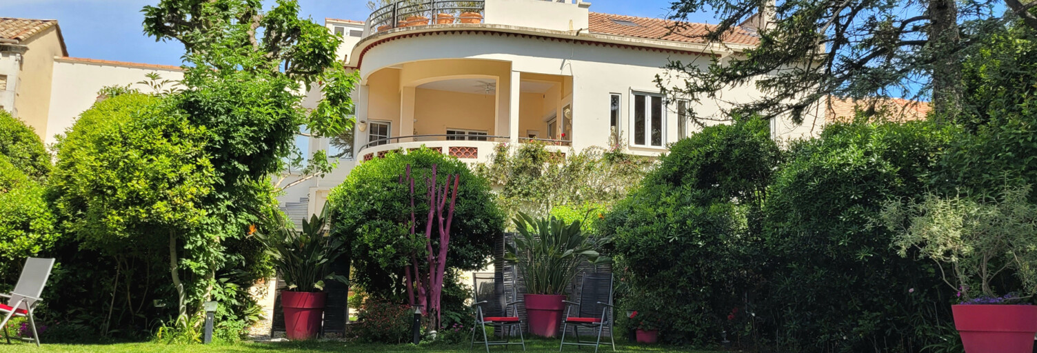 Maison 12 Pièces 250 m² à vendre à Avignon (84000)