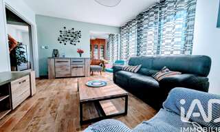 Maison 7 Pièces 199 m² à vendre à Saint-Martin-sur-le-Pré (51520)