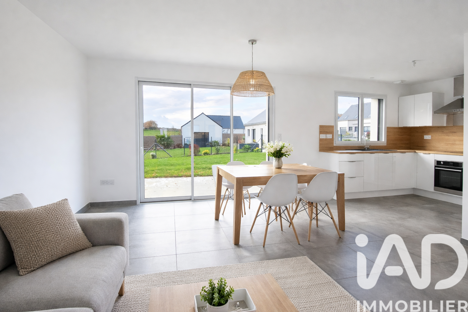 Vente Maison/villa 4 pièces - Photo 2