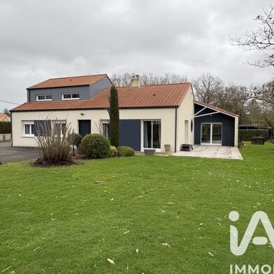 Maison 6 pièces 493000 €