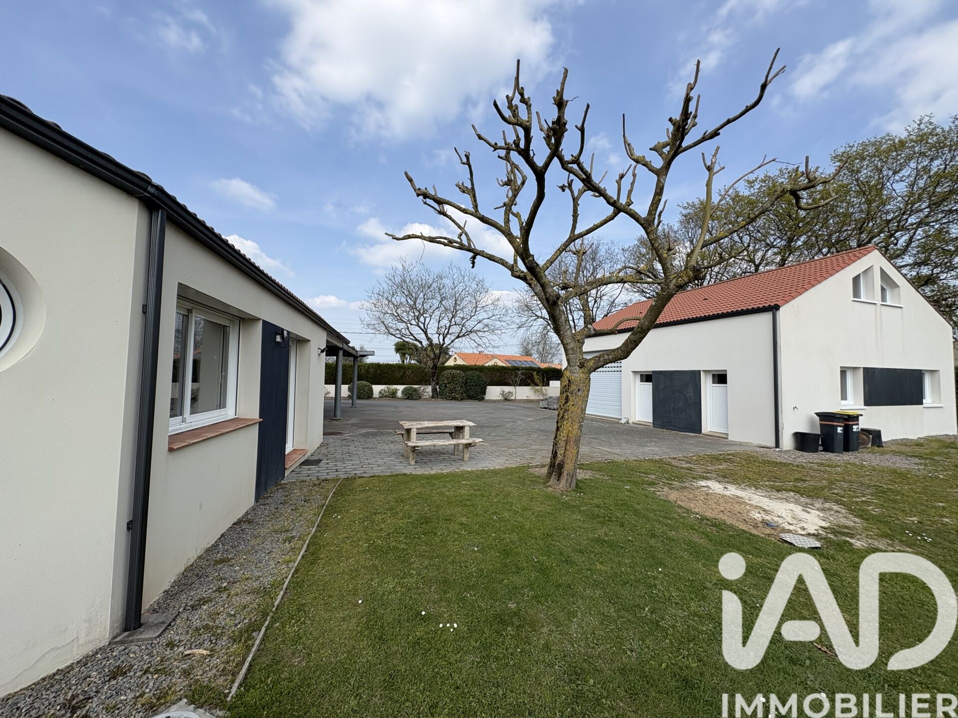 Chauve - 195m² - 6p. - 5ch.