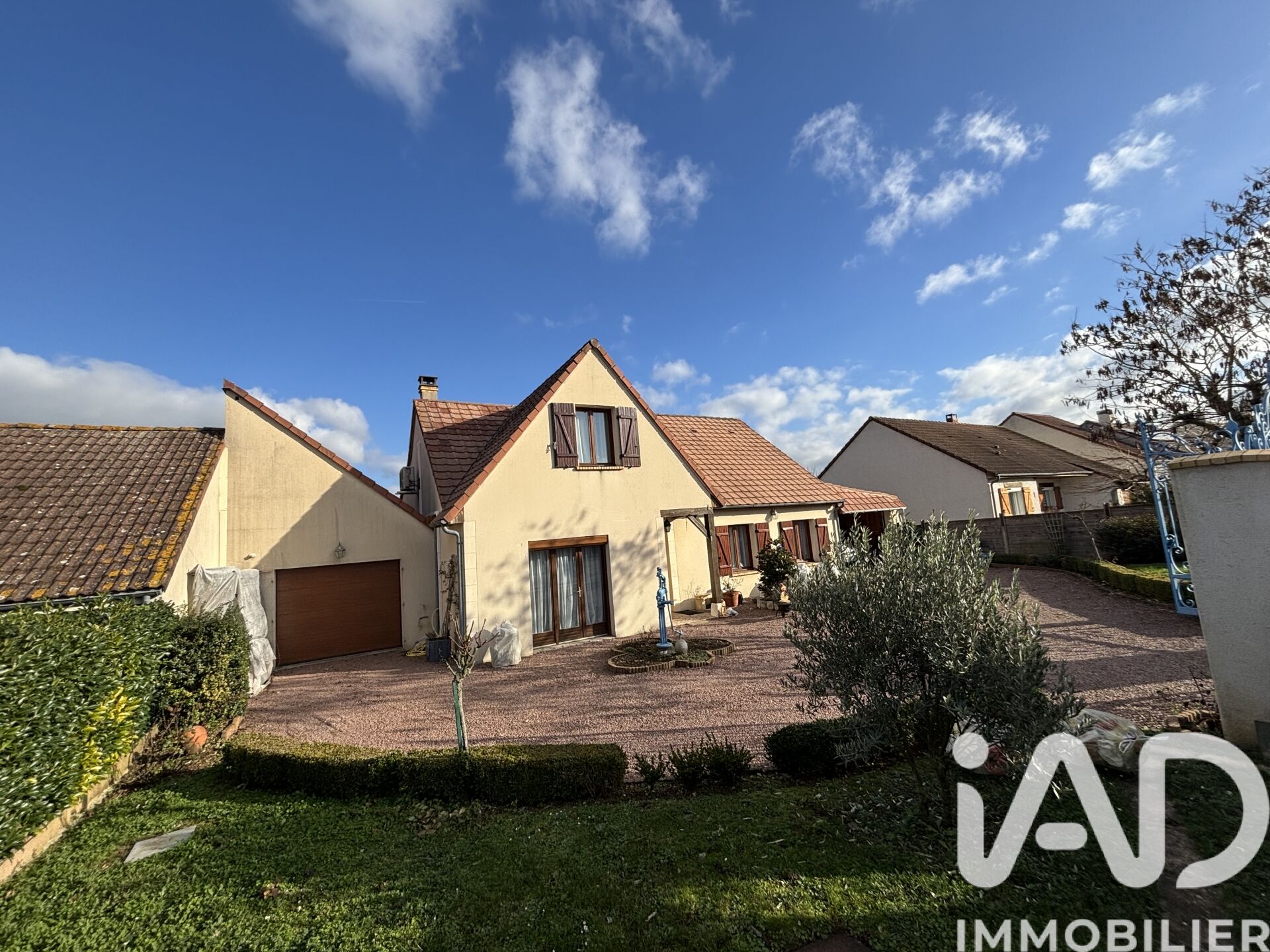 St-Georges-Sur-Arnon - 135m² - 5p. - 3ch.