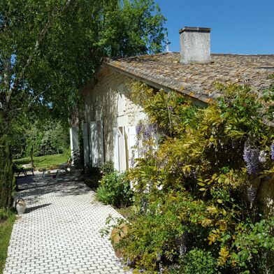 Maison 10 pièces 260400 €