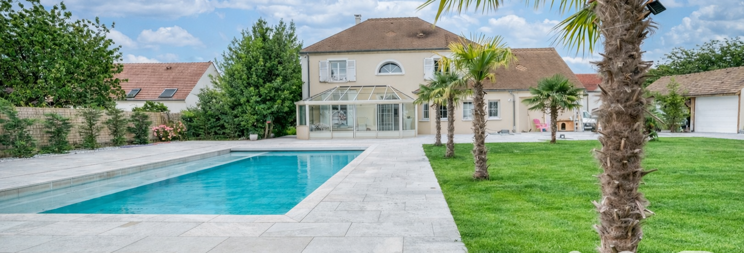 Maison 7 Pièces 300 m² à vendre à Villaines-sous-Bois (95570)