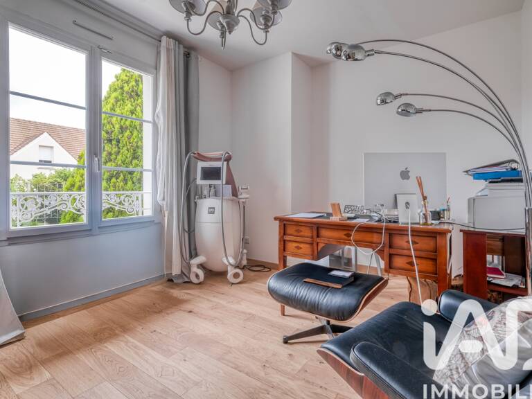 Vente Demeure 7 pièces — photo 1