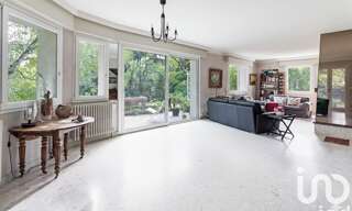 Maison 8 Pièces 204 m² à vendre à Saint-Étienne-de-Montluc (44360)