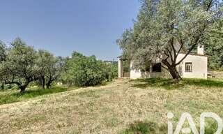 Maison 5 Pièces 143 m² à vendre à Tourrettes (83440)