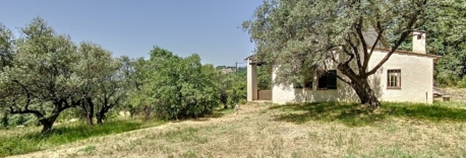 Maison 5 Pièces 143 m² à vendre à Tourrettes (83440)