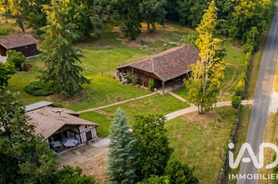 Maison 8 pièces 392000 €