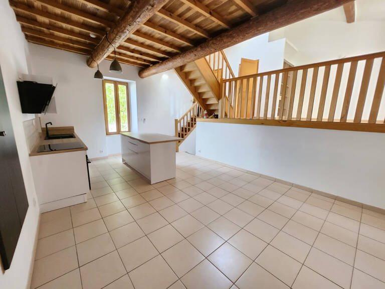 Appartement style loft de 60m2 avec place de parking — photo 1