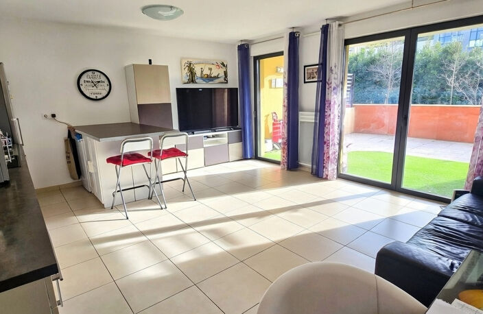 Appartement T3 en terrasse   Luynes (13080) — photo 2