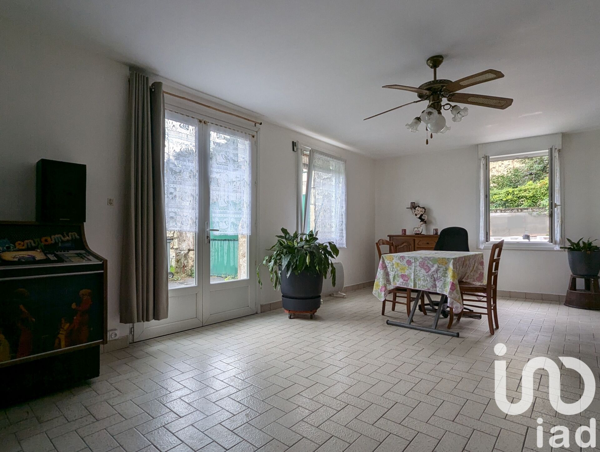 Fontevraud-L-Abbaye - 120m² - 4p. - 2ch.