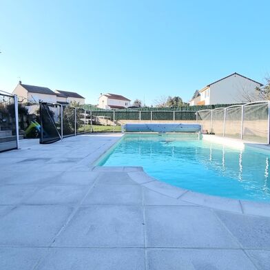 Maison 6 pièces 340000 €