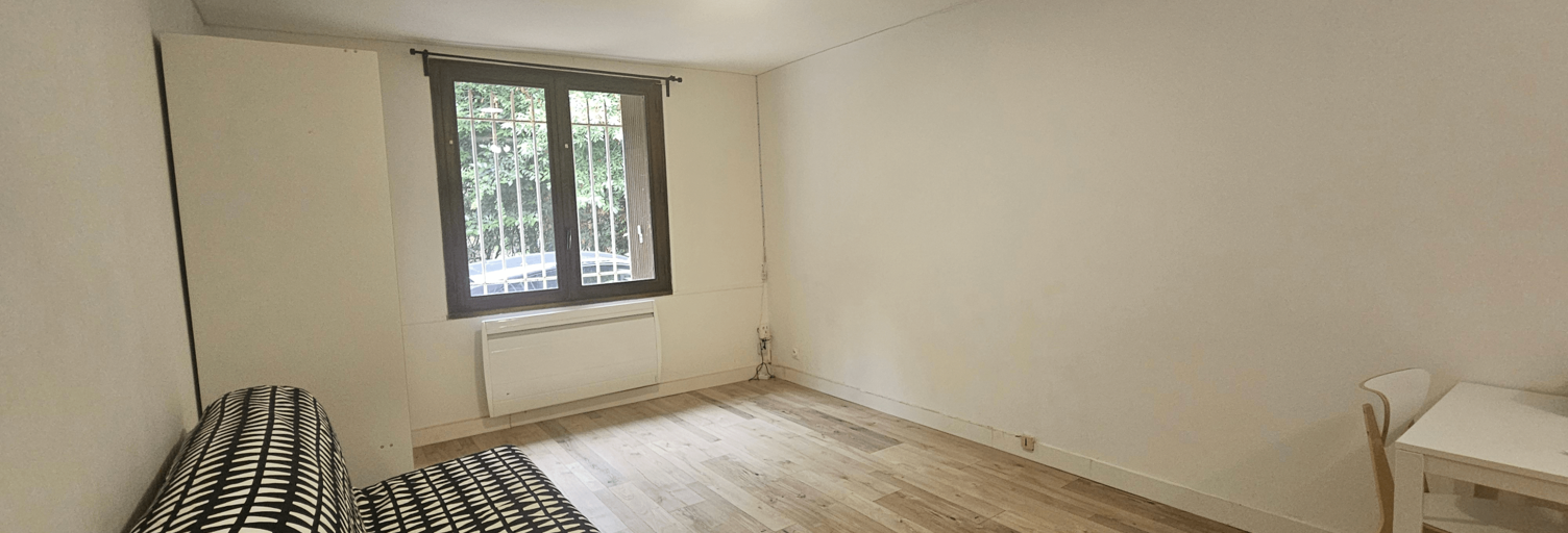 Appartement 1 Pièce 23 m² à louer à Nîmes (30900)
