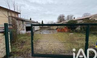 Immeuble  146 m² à vendre à Val de Virvée (33240)